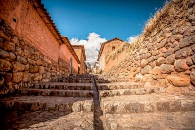 Sacred Valley: Ollantaytambo, Chinchero And Yucay With Lunch - Morning Pickup in Cusco Historic Center (And Why It Matters)