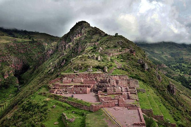 Sacred Valley Private Tour: Chinchero, Ollantaytambo and Pisaq - Pisac: Ruins First, Market Time Second (and That’s the Right Order)