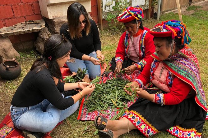 Sacred Valley Textile Workshop – Dyeing & Weaving in Cusco - The Atelier Welcome: Ruth Pimentel and the Meaning Behind the Craft