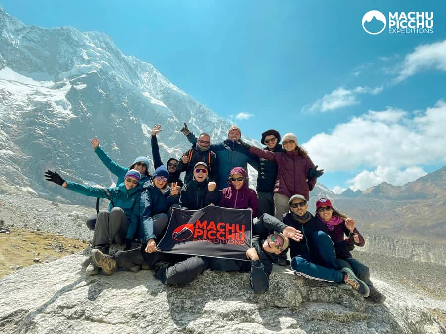 Salkantay Trek to Machu Picchu 5D/4N or 4D/3N by glamping - Day 1: Cusco pick-up at 4 a.m., Humantay Lake, and that glass-roof cabin
