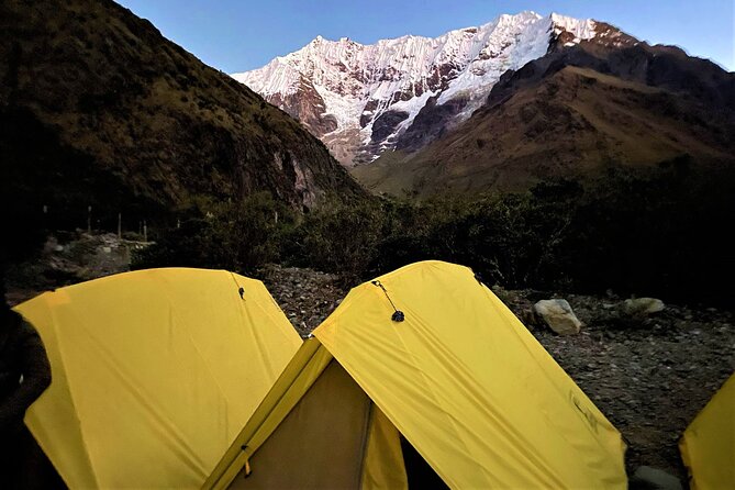 Salkantay Trek to Machu Picchu in 4 days - Wayraqmachai lunch, cloud forest descent, and the domes at Sahuayaco