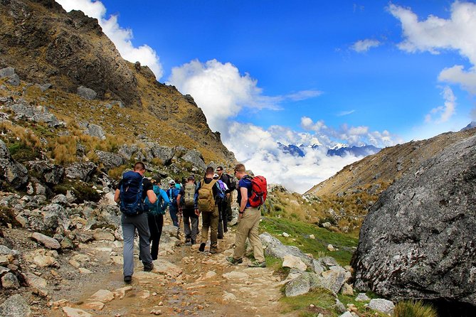 Short Inca Trail 2 Day Hike to Machu Picchu with Permits & Train - The Hike Toward Wiñay Wayna: Your Main Inca Trail Highlight