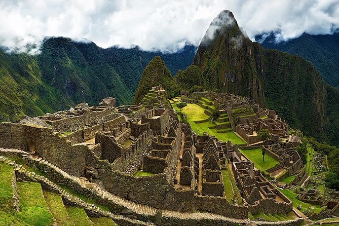 Short Inca Trail 2 Day Hike to Machu Picchu with Permits & Train - Ollantaytambo to km 104: The Train Leg That Sets the Tone