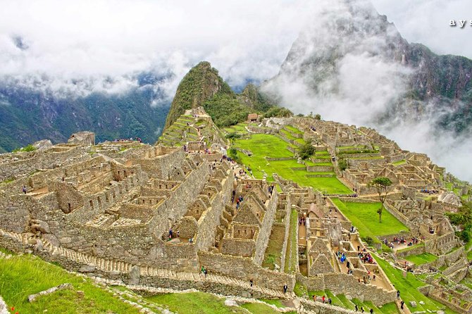 Small-Group Day Tour to Machu Picchu - A Small-Group Machu Picchu Day Starts With a Big Morning