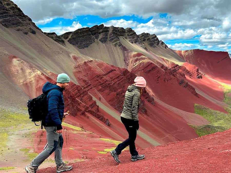 Tour de un día a la Montaña del Arco Iris y el Valle Rojo - Key highlights worth waking up for