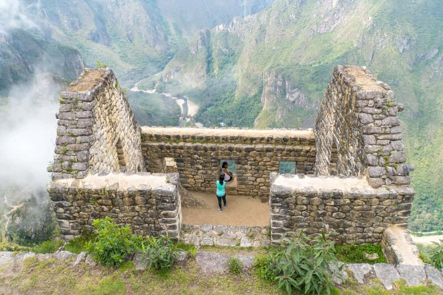 Tour Machu Picchu + Mountain of Huayna Picchu 2 days - Key things that make this tour work