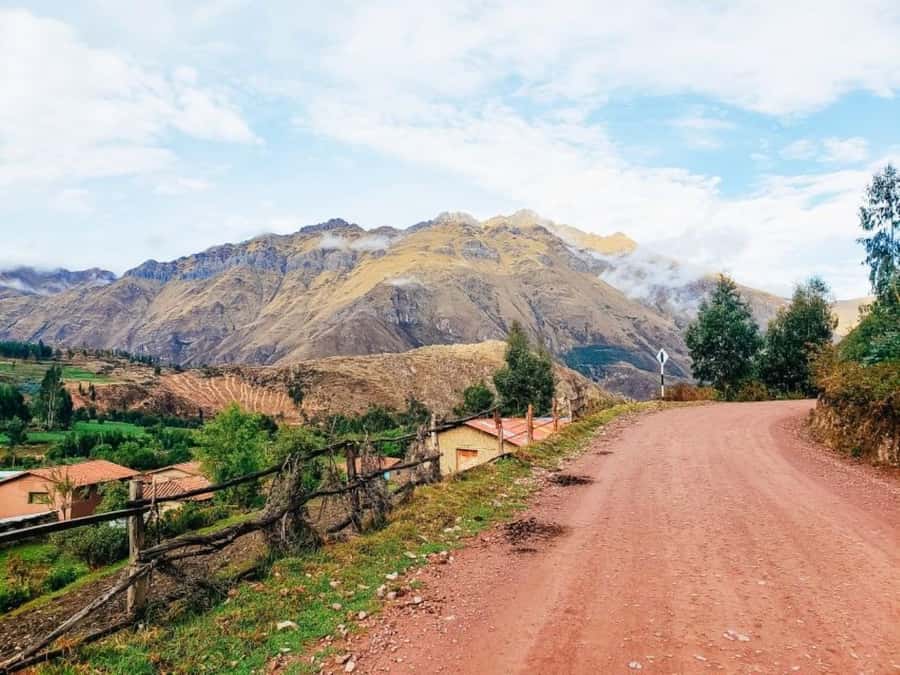 Tour Rainbow Mountain - The hike to 7 Colours Mountain: what to expect on your body