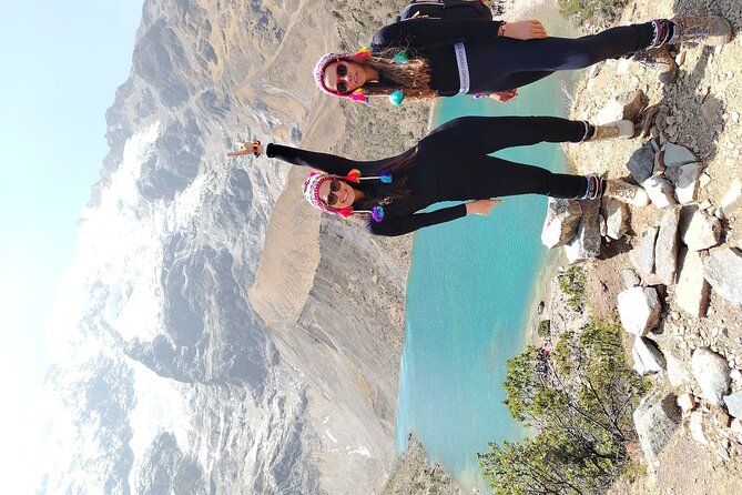 Tour to the HUMANTAY LAGOON from CUSCO - Guide and group size: where quality shows up
