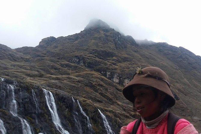Ultimate Lares Trek & Inca Trail 5 days - Day 2 to Condor Pass: the high day and the tech-free village