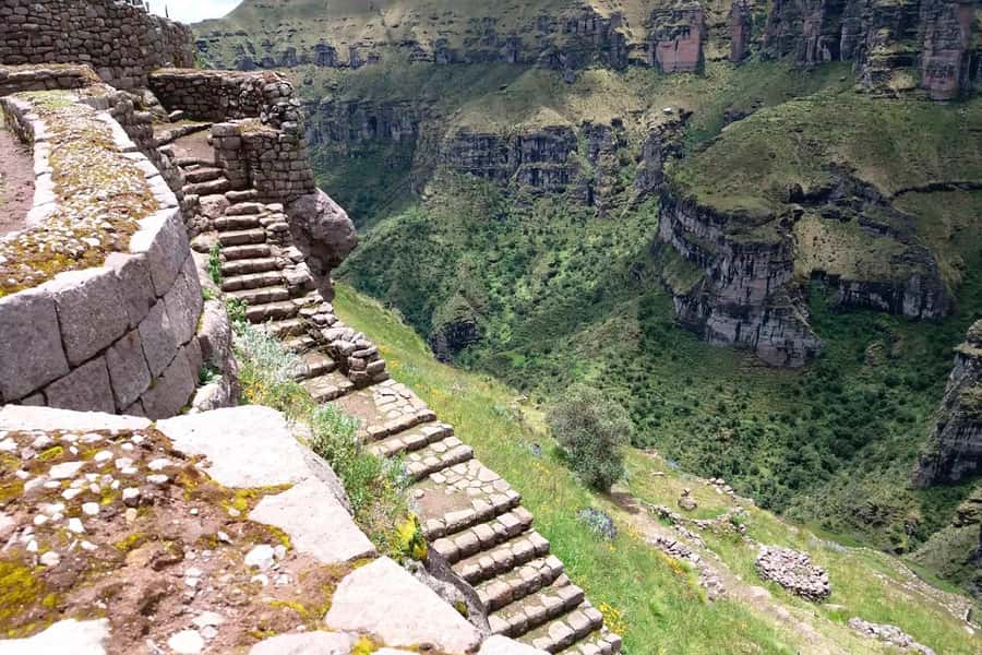 Waqrapukara 1 day trekking + meals - The 4:00–5:00 a.m. pickup and Sangará meals