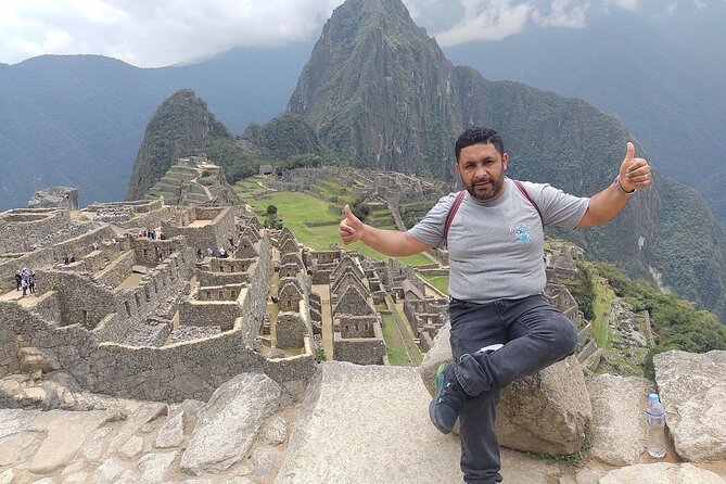 Wonderful Cusco 5-Day Tour with Entrance to Machupicchu - Airport to hotel: the transfer that sets the tone